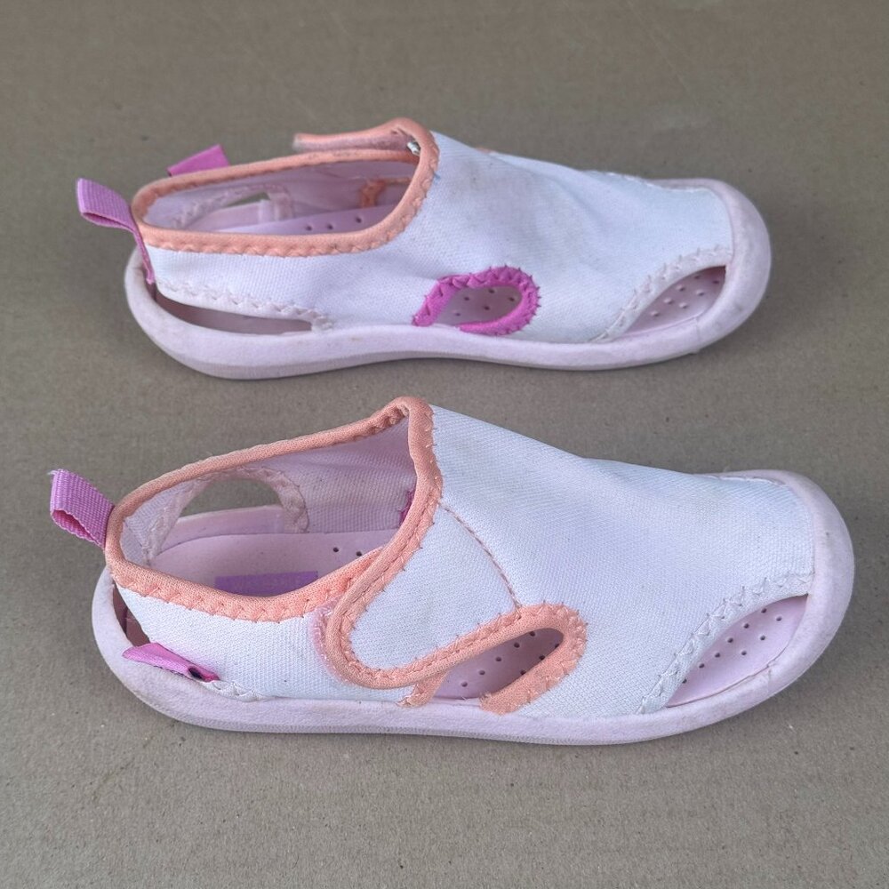 OshKosh B’gosh Toddler Girls Shoes Size 9M (EU 25) Pink White Slip On Sneakers